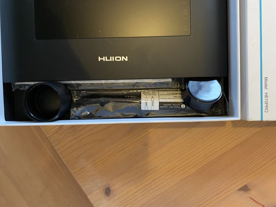 Tablet piórkowy HUION 610Pro