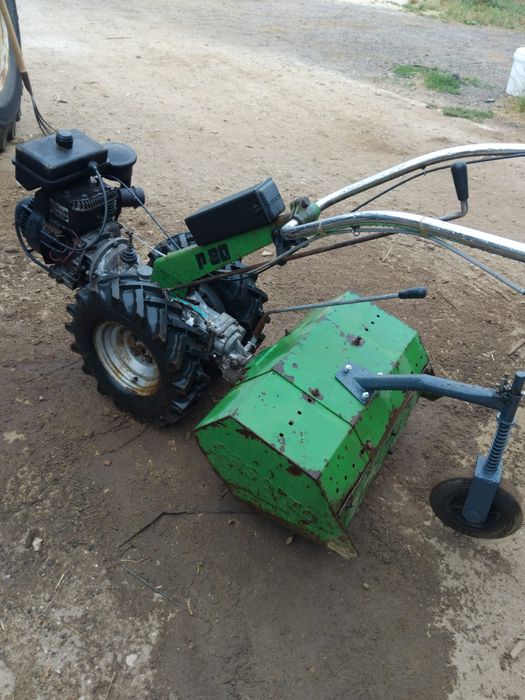 Motocultivador a gasolina