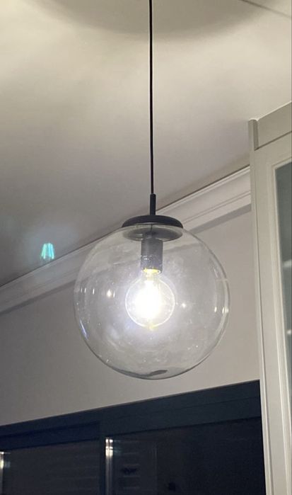 Candeeiro suspenso com globo vidro 30cm