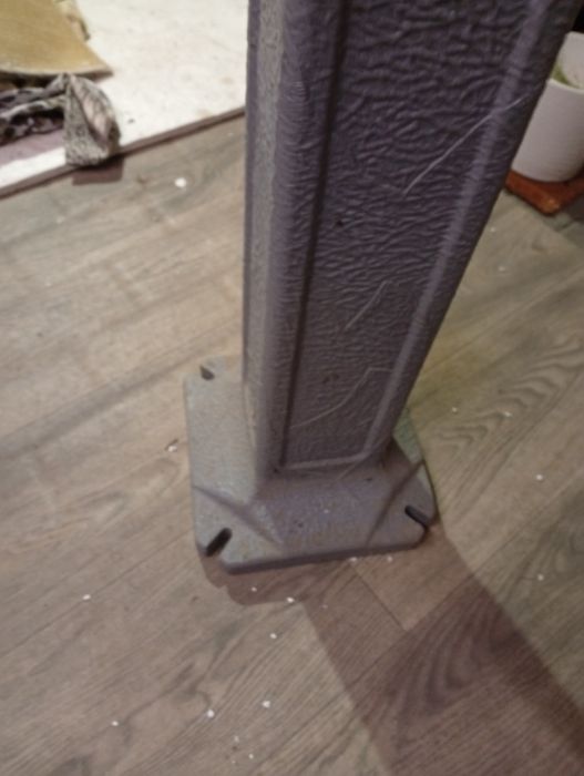 Słupek ogrodowy z kranem