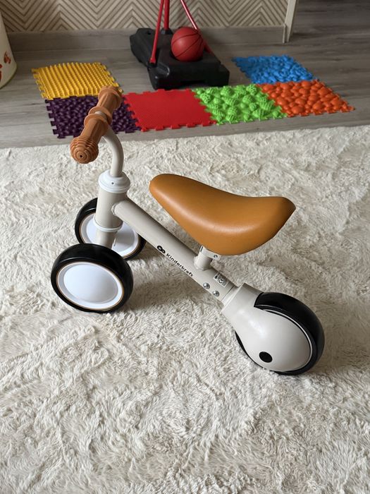 Біговел kinderkraft