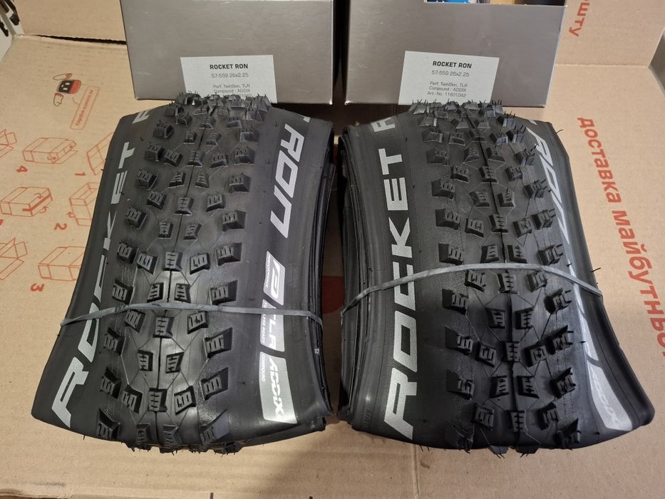ВЕЛОсипедная покрышка/шина фолдинговая Schwalbe ROCKET RON Addix 26x2.25; 27.5x2.25; 29x2.25