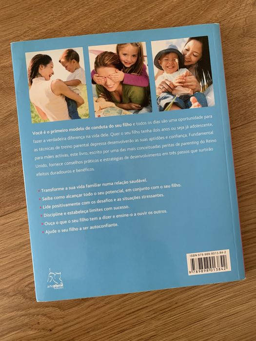 Livro “Como ser uma super mamã” [mamã/mãe/maternidade/bebé/criança]