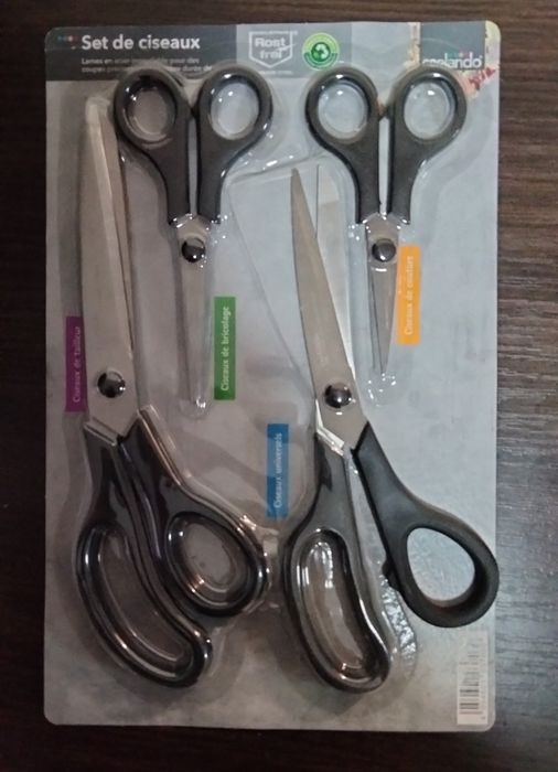 Набір ножиць Crelando з 4 предметів