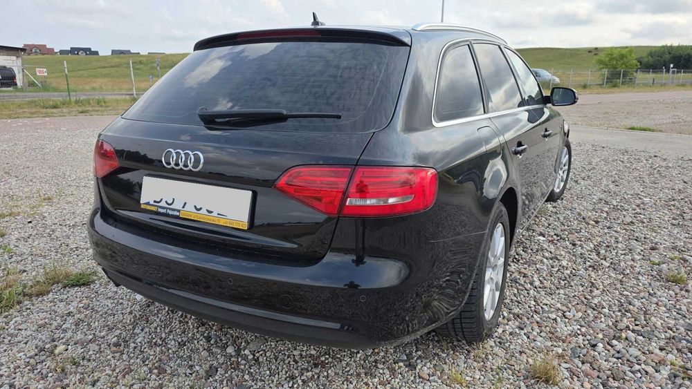 AUDI A4 B8 LIFT!! 2.0 TDI!! 2012 R.!!Zadbana