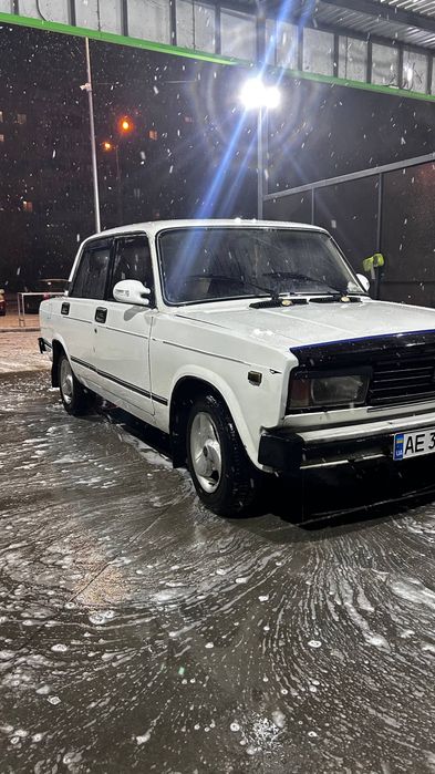 Продам ВАЗ 1982 р.Об'єм двигуна 1.2.Двигун під заміну.