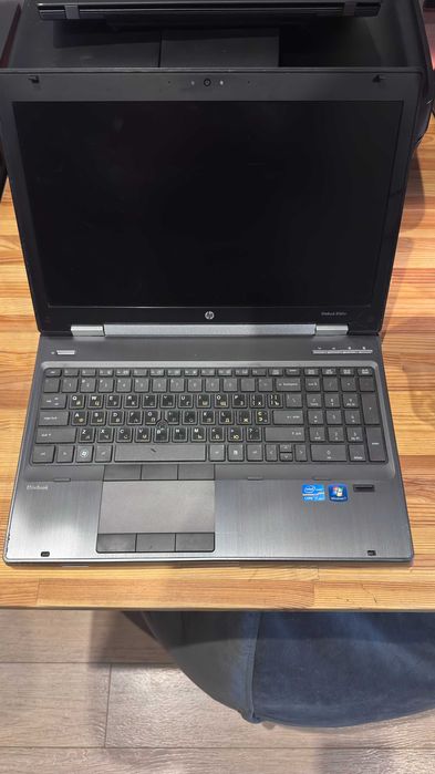 EliteBook 8560w i7-2820qm, 12gb ram, 120 ssd + 1tb hdd