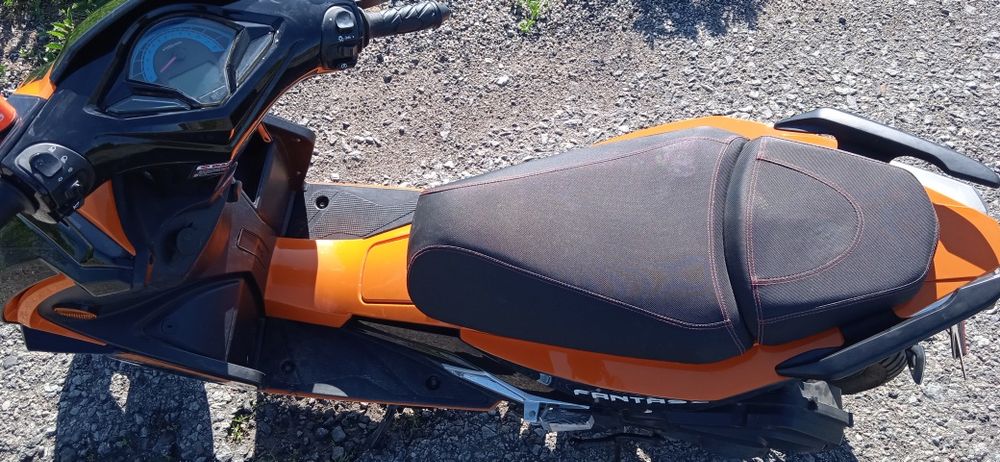 Продам скутер ...