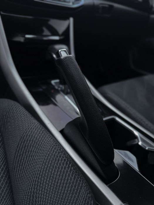 Продам авто HONDA ACCORD  2016 рестайлинг 34к пробега