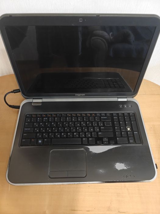 17,3" Dell для дома/офиса/фильмов