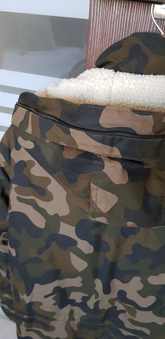 Męska kurtka moro zimowa Bershka M