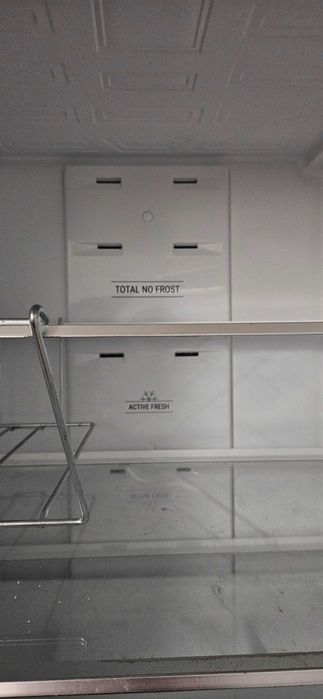 Frigorífico combinado 1,95 de atura, como novo marca hotpoint