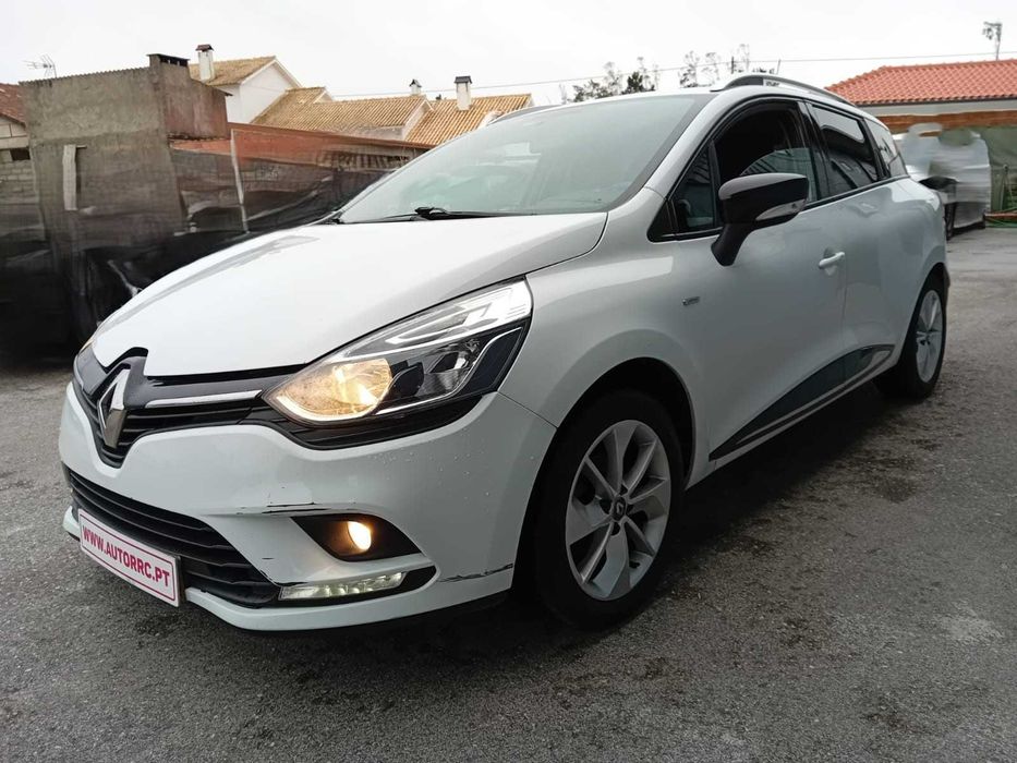 Renault Clio 1.5 dci Limited c/iva - Nacional ( pequeno sinistro )