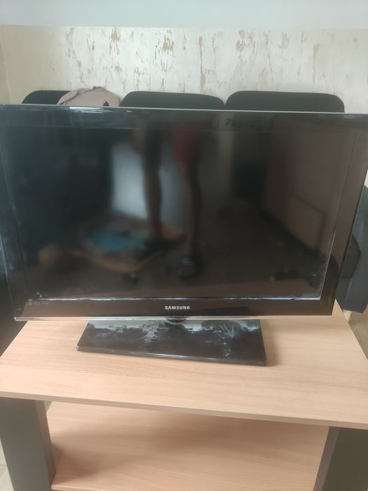 Samsung le32c530F1W