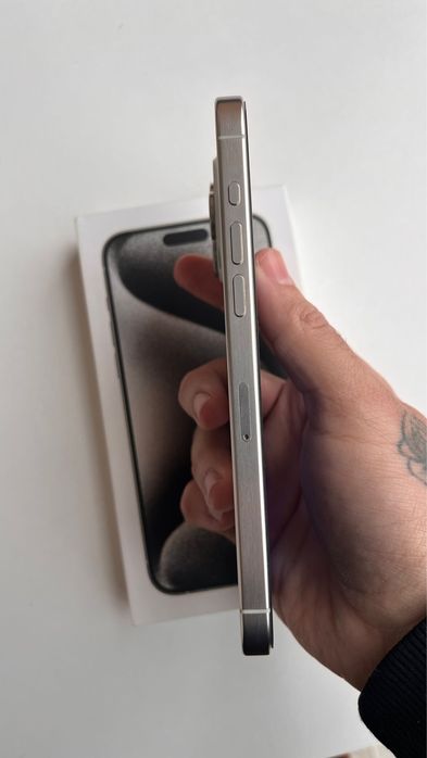 iPhone 15 pro max 256gb