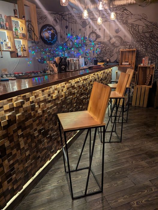 Барные стулья лофт