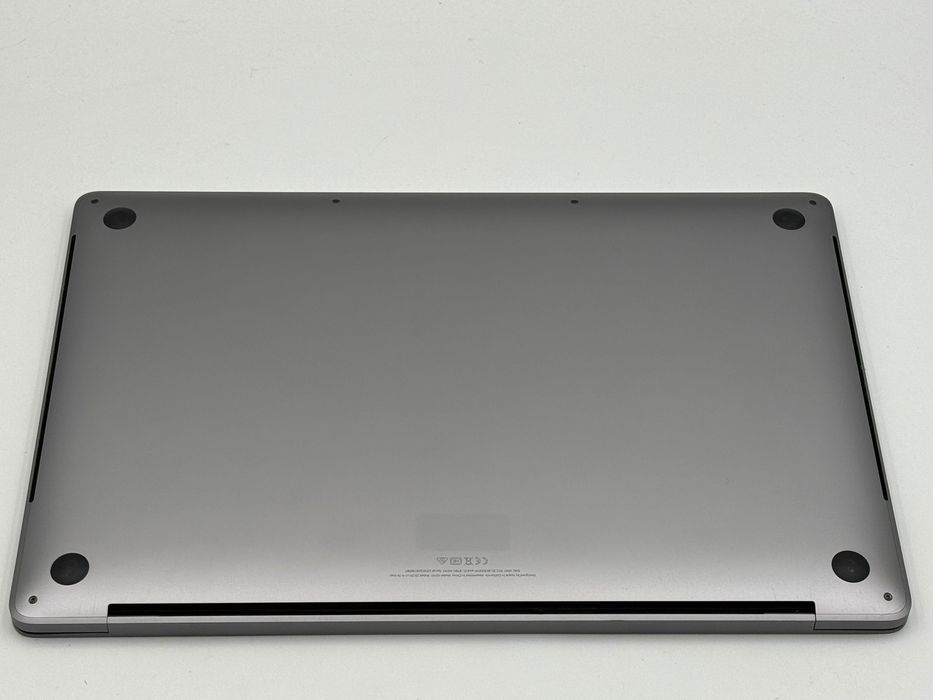 Laptop Apple Macbook Pro 16 2019 i9 64GB 1TB 5500M A2141