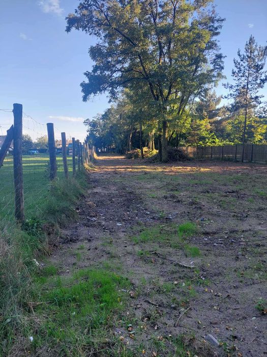 Działka 15 ar  na sprzedaż