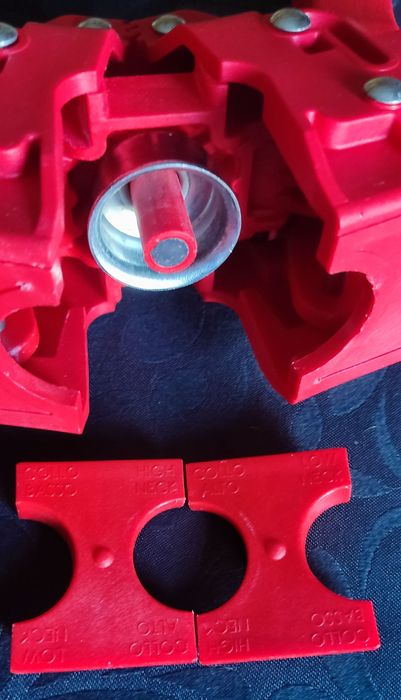 Capsulador de garrafas carica 26mm Vik