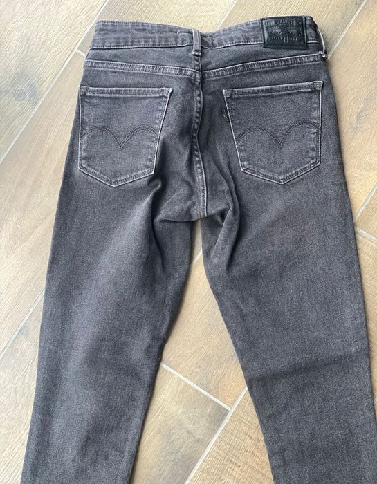 Джинсы 711 Levi's skinny 2 пары