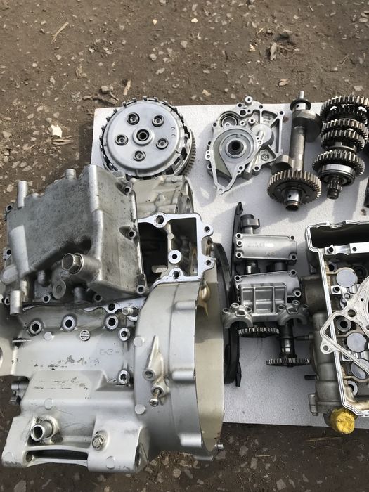 Продам мотор по запчастям kawasaki er6n