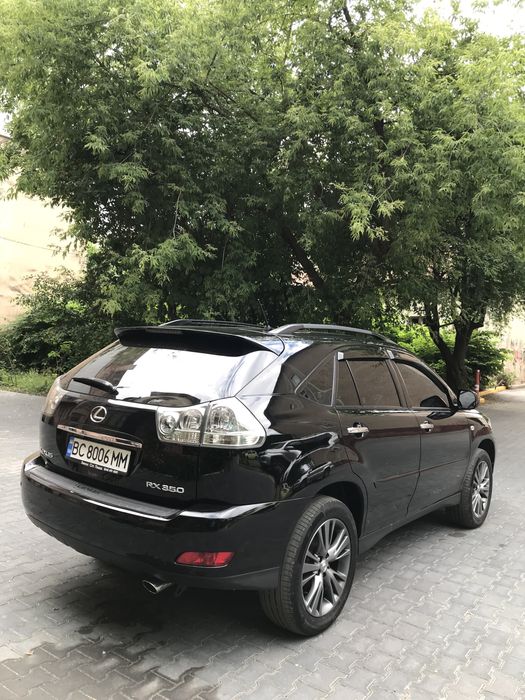 Продаю хороший автомобіль