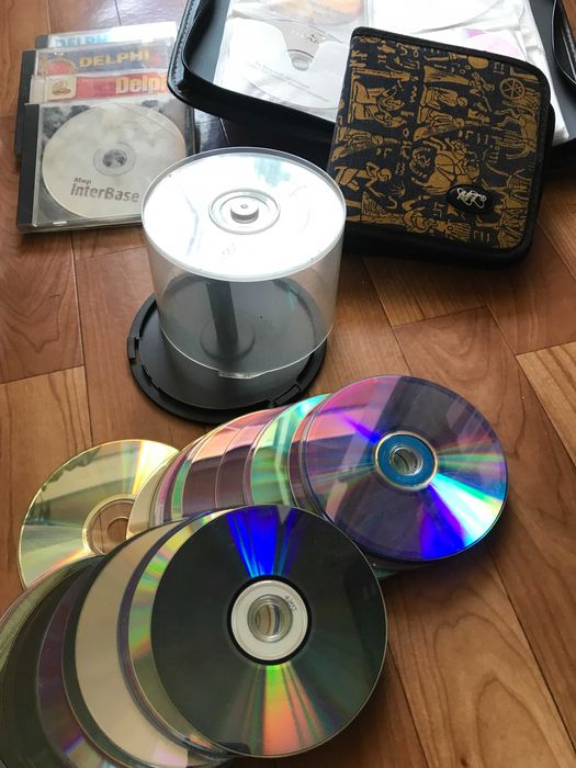 кейс органайзер  кейк для CD DVD дисків