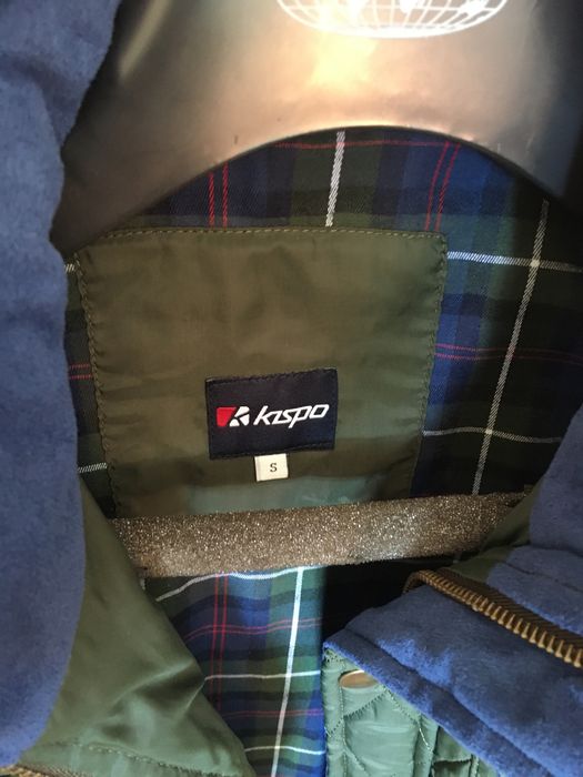 Casaco homem, tamanho S, como novo.