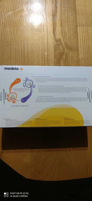 Laktator, Ręczny odcìągacz pokarmu Medela Harmony + smoczek calma