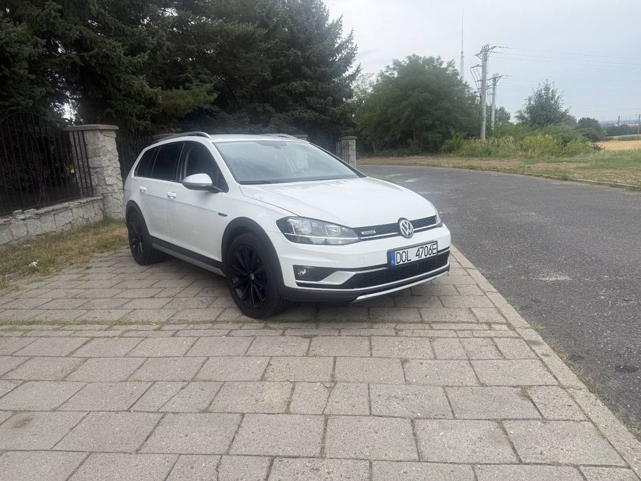 Volkswagen Golf Alltrack