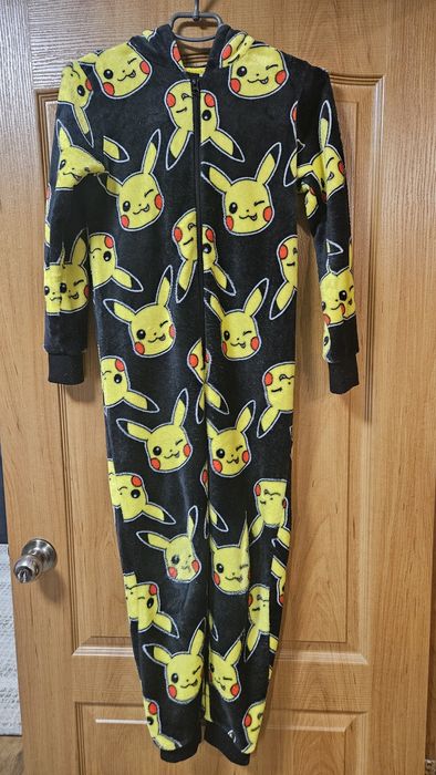 Продам детскую  пижаму, слип, человечек, кигуруми.