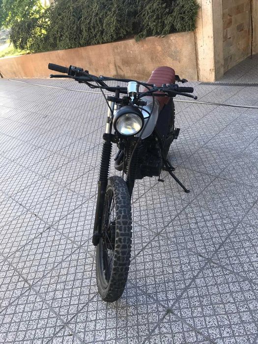 Honda XLR 125 scrambler