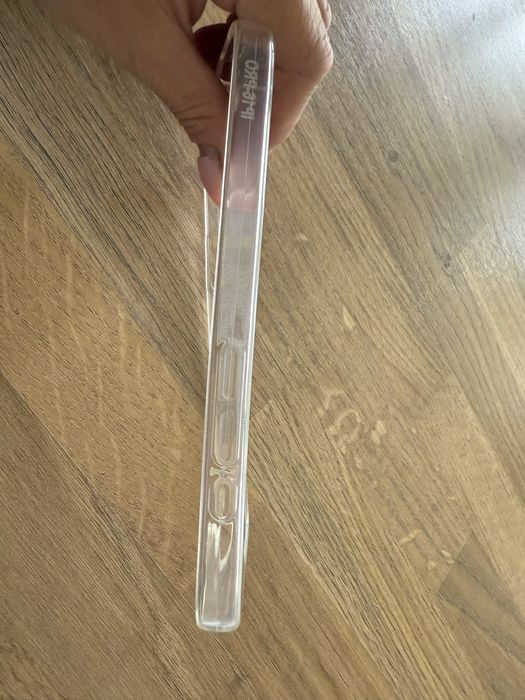 Przezroczyste etui na Iphone 16 pro