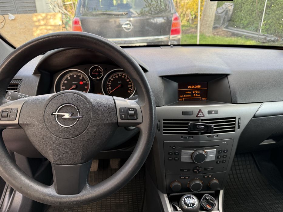 Opel Astra H 1.6 2004.