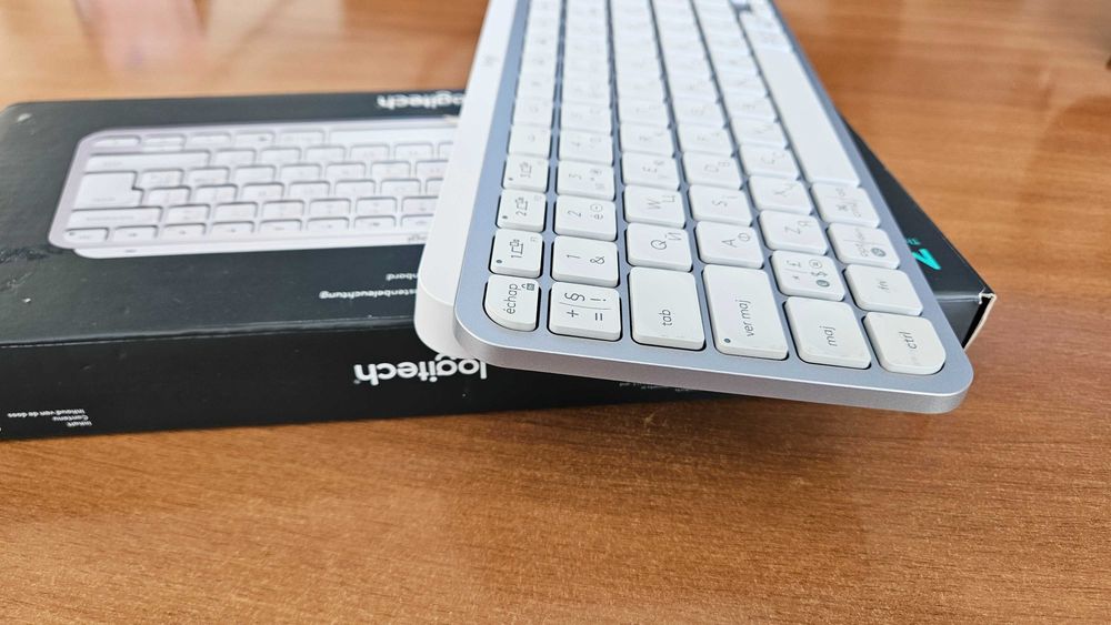 Клавіатура Logitech MX Keys Mini Pale Grey (українська розкладка) біла