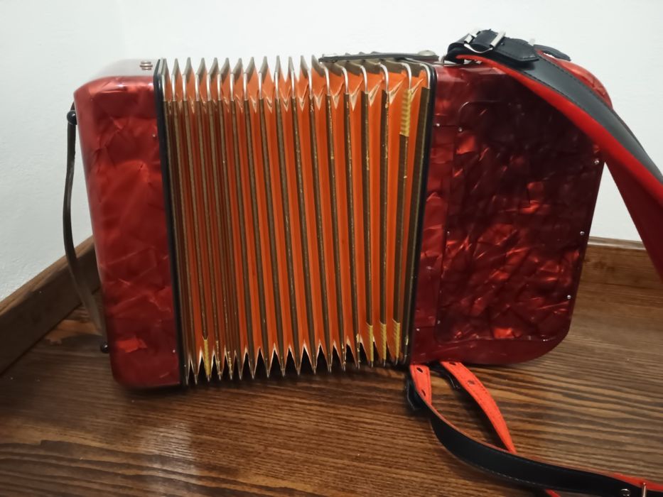 Akordeon diatoniczny Heligonka Hohner  Club 3m CF