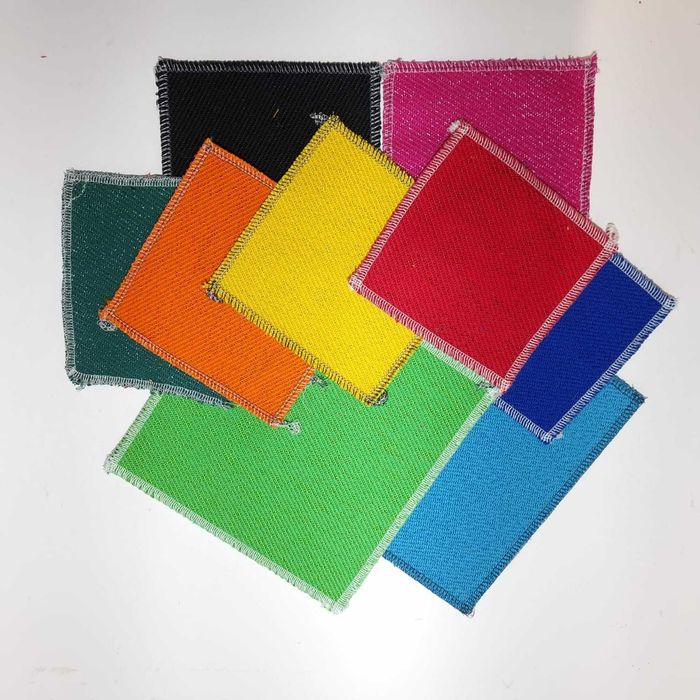 Piłka dla psa saszetka z magnesem fi 8cm(+/-) - materiał ringowy