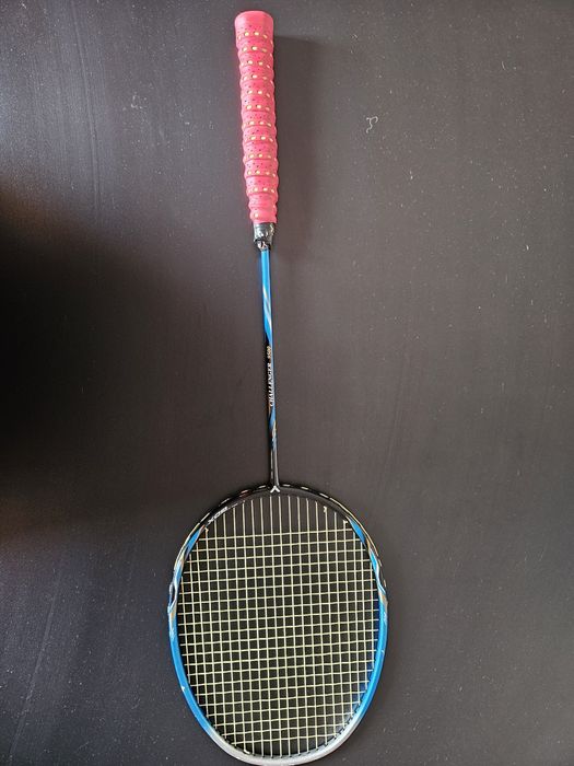 Victor challenger 9500 rakietka do badmintona