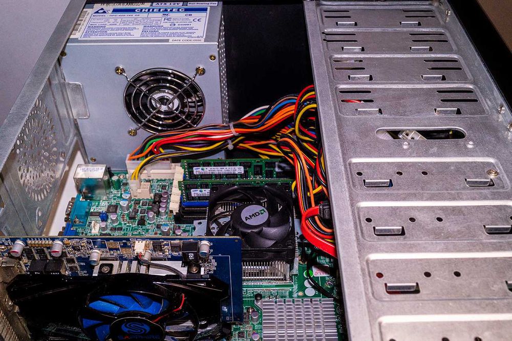 ‼️Системник AMD Opteron 8 по 2.8GHz/8Gb/Ssd 120Gb/Hdd 640Gb/HD 7750