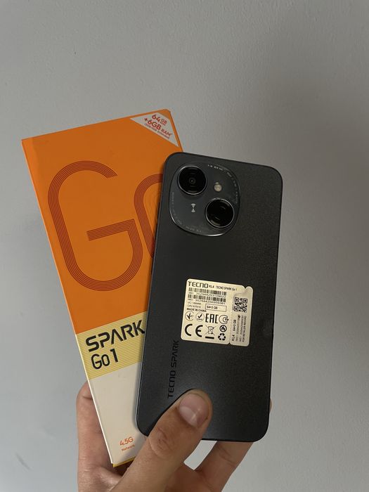 Tecno Spark GO 1 4/64 гб