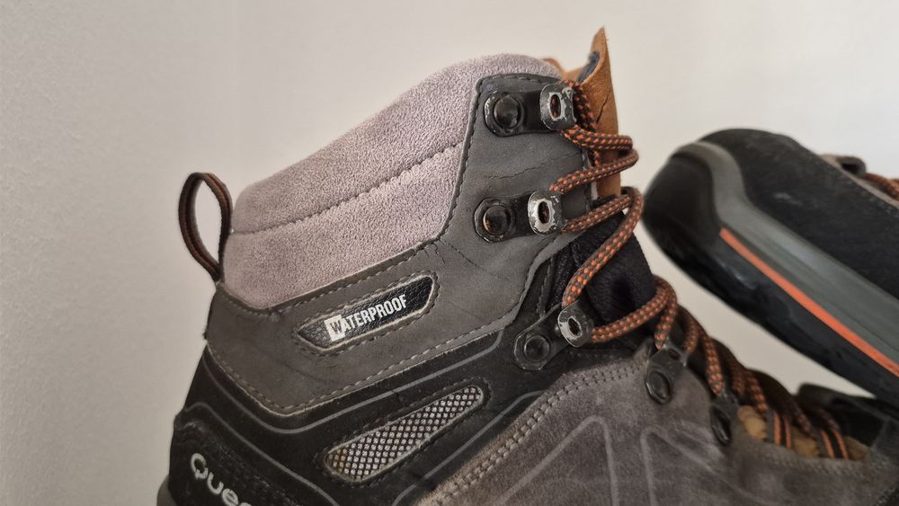 Botas Quechua de caminhada