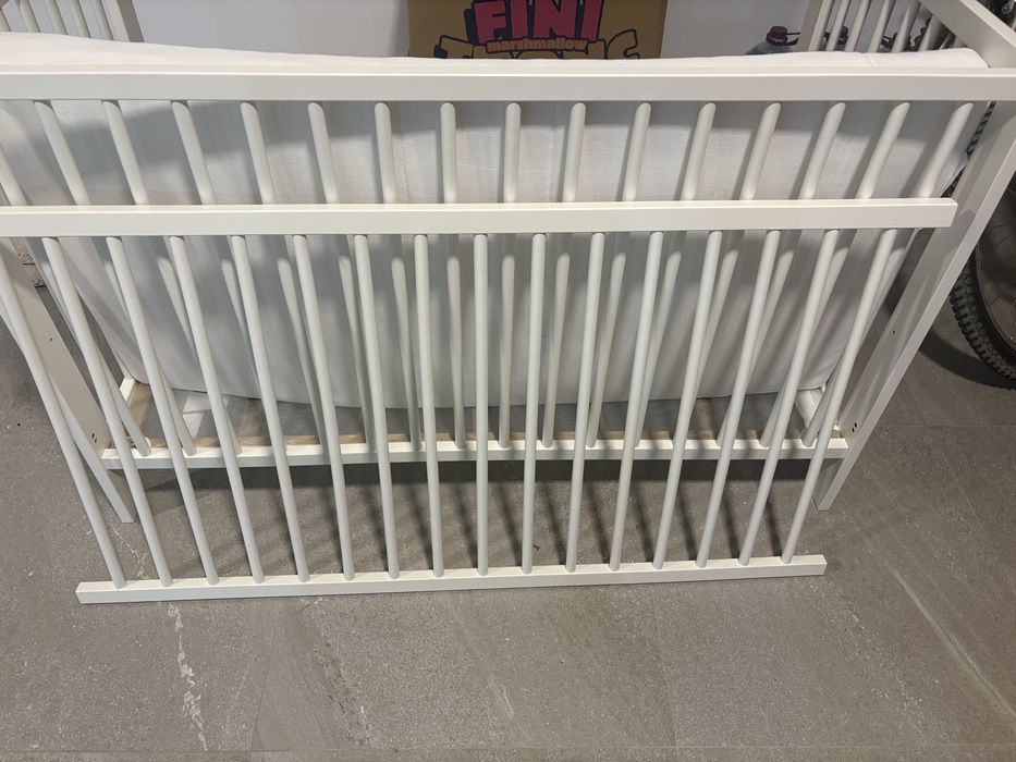 Berço ikea nunca usado