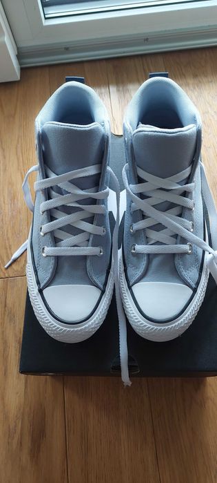 Buty Converse A07381C nowe r. 39