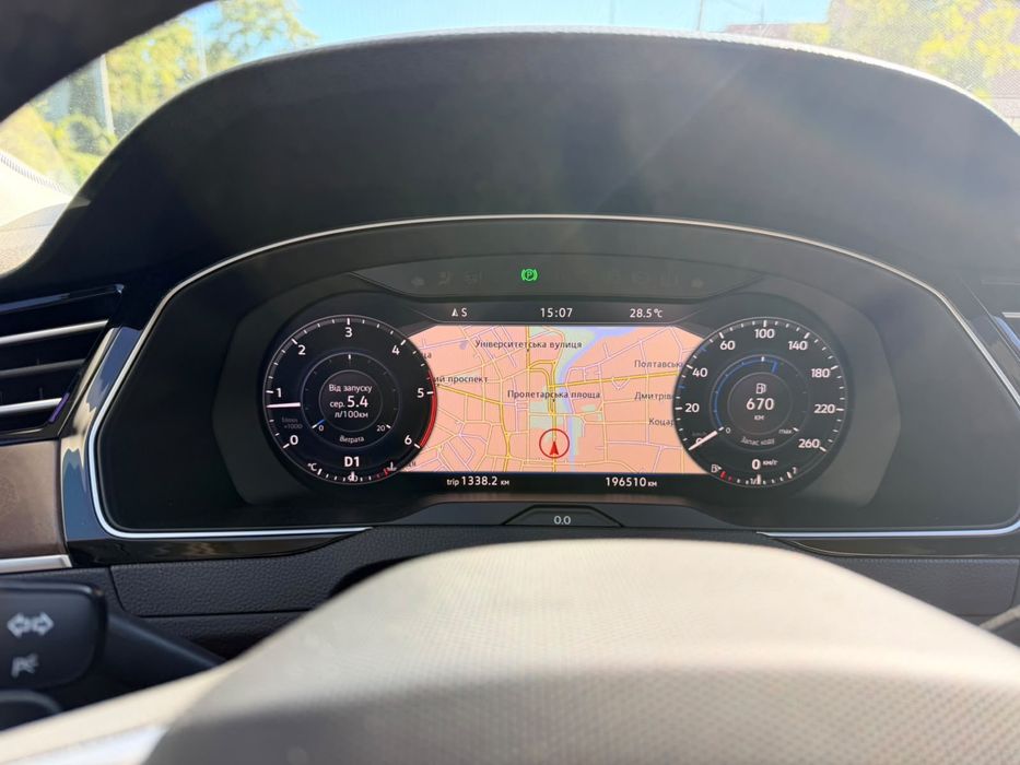 Volkswagen Passat 2017 VIN WVWZZZ3CZJE006947 фото оголошення 10 з 23