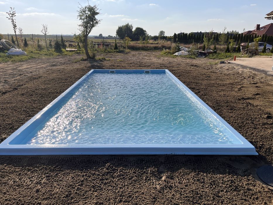 Basen/ Basen Poliestrowy/ Basen Betonowy/ Kompleksowy Montaż Basenu