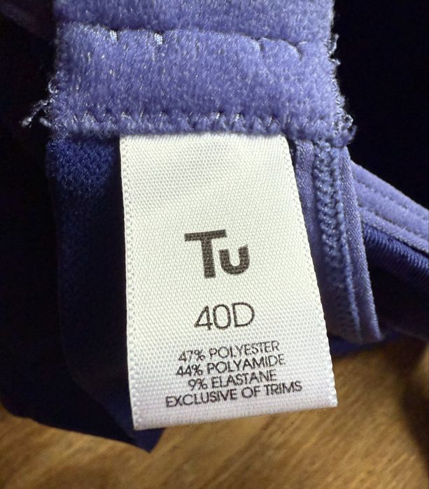 Sportowy biustonosz 90D TU nowy