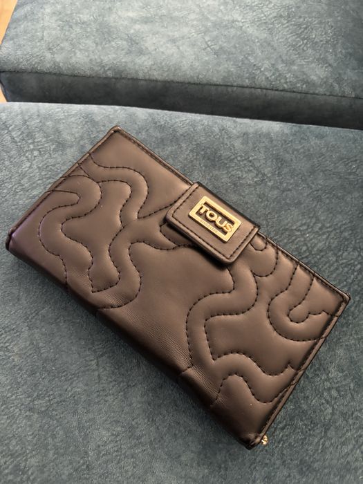 Carteira tous bom estado