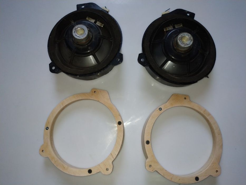 Акустические подиумы, проставки под динамики Subaru Impreza