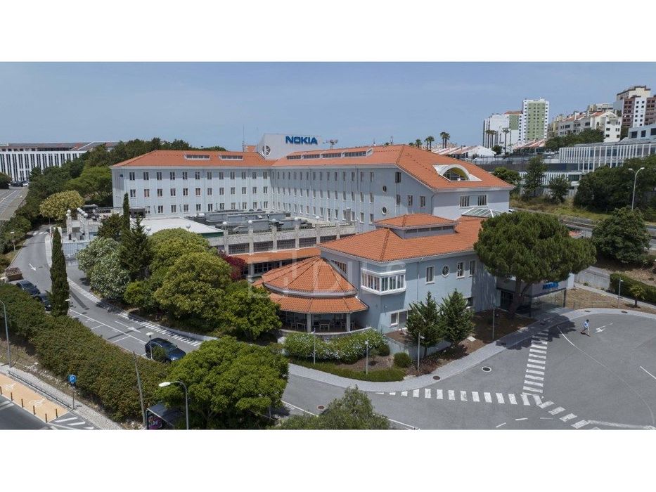 Escritório para arrendamento - Edifício Horizonte