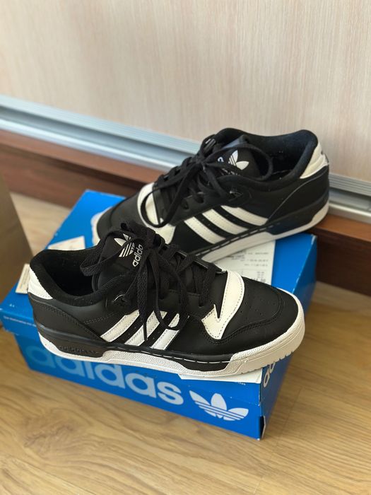 Trampki Adidas, oryginalne, 23,5 см